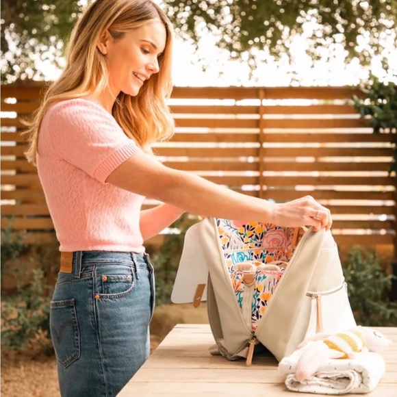 Petunia Pickle Bottom Diaper Bag with FREE Stroller Straps - Picture 9 of 9